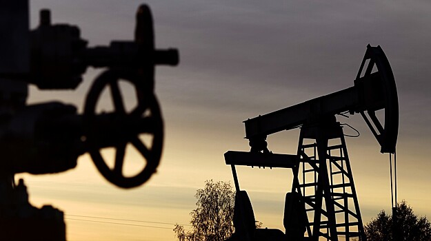 Цена нефти марки Brent достигла 90 долларов