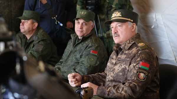 Лукашенко оценил требования Зеленского к Западу об оружии