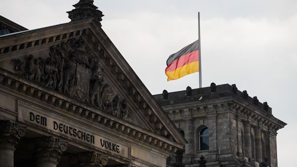 Историк указал на проблемы Германии из-за политики в отношении России
